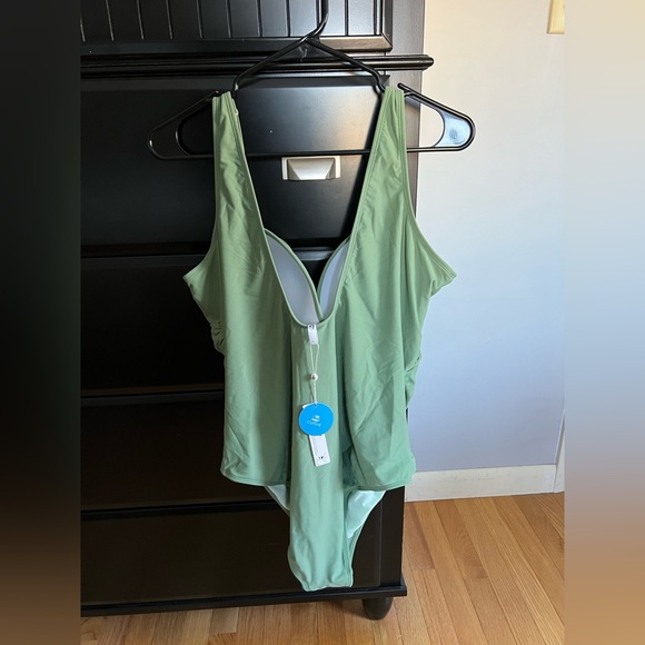 CUPSHE Green One Piece Bathing Suit - Picture 2 of 4
